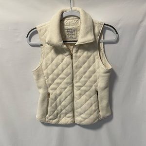 Abercrombie & Fitch vest with gold zippers